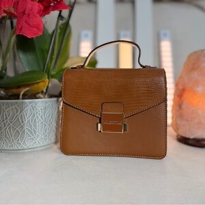 New 🌼VALENTINO Mini Carrie crossbody bag with reptile pattern on the flap over.